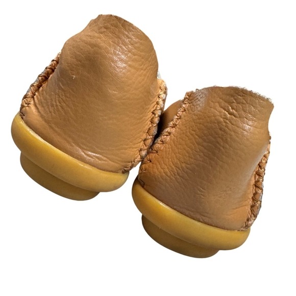 Venus Celia Camel Leather Moccasins Soft Sole Comfort Tan Loafers US 10.5 EU 43 - Picture 5 of 8